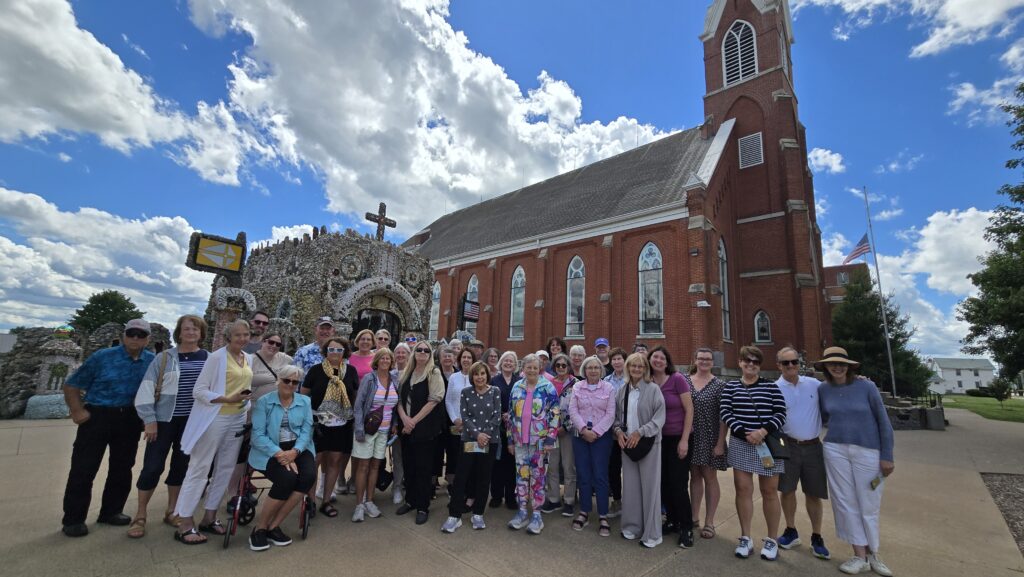 Group from Travel Deliciously Mississippi River Road Gems trip