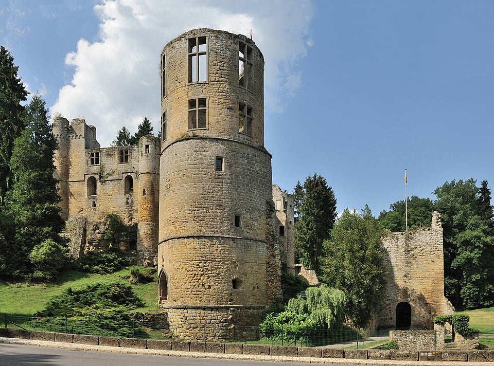 Luxembourg Beaufort château